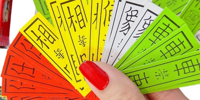 Đọc vị bài đối thủ trong tứ sắc